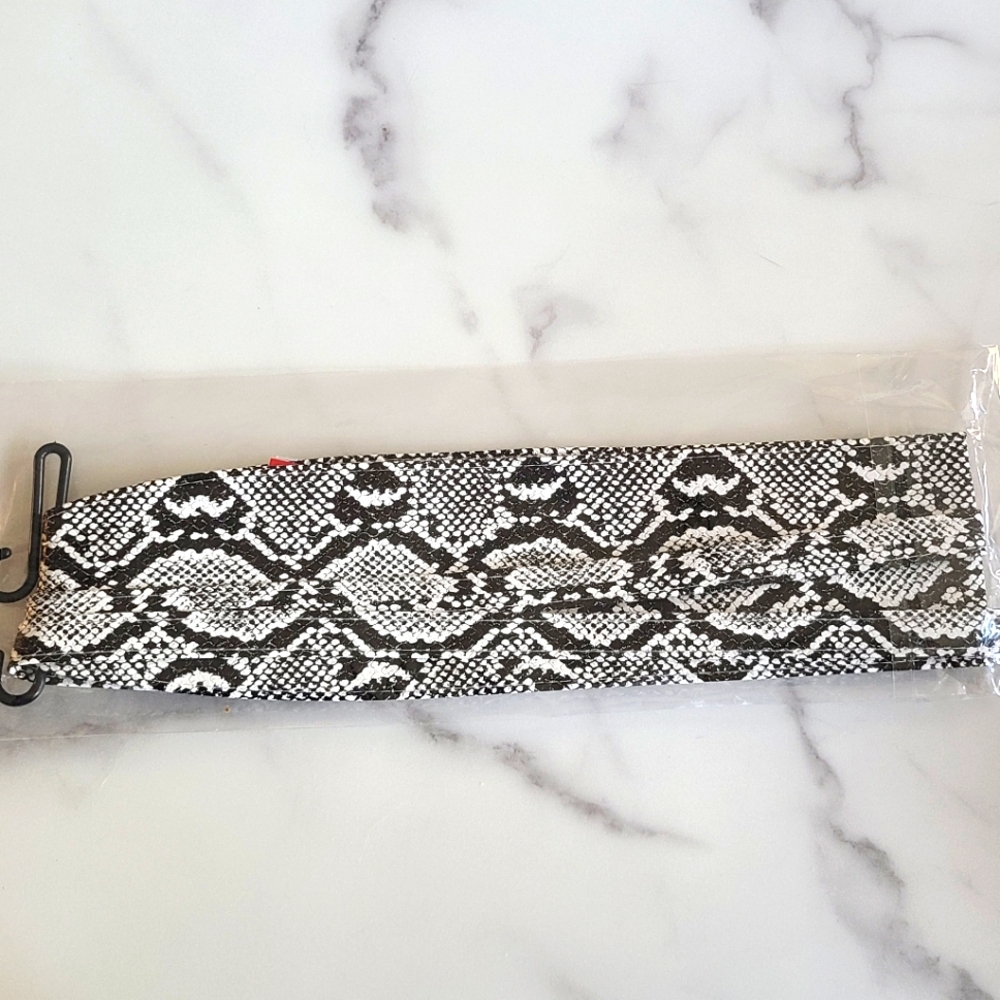NEW Snakeprint Belt